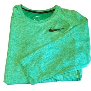 Nike Dryfit Shirt